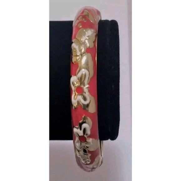 Jiu Long Xing Bracelet Cloisonné Style Red Enamel White Floral Clamper Goldtone - Picture 1 of 8